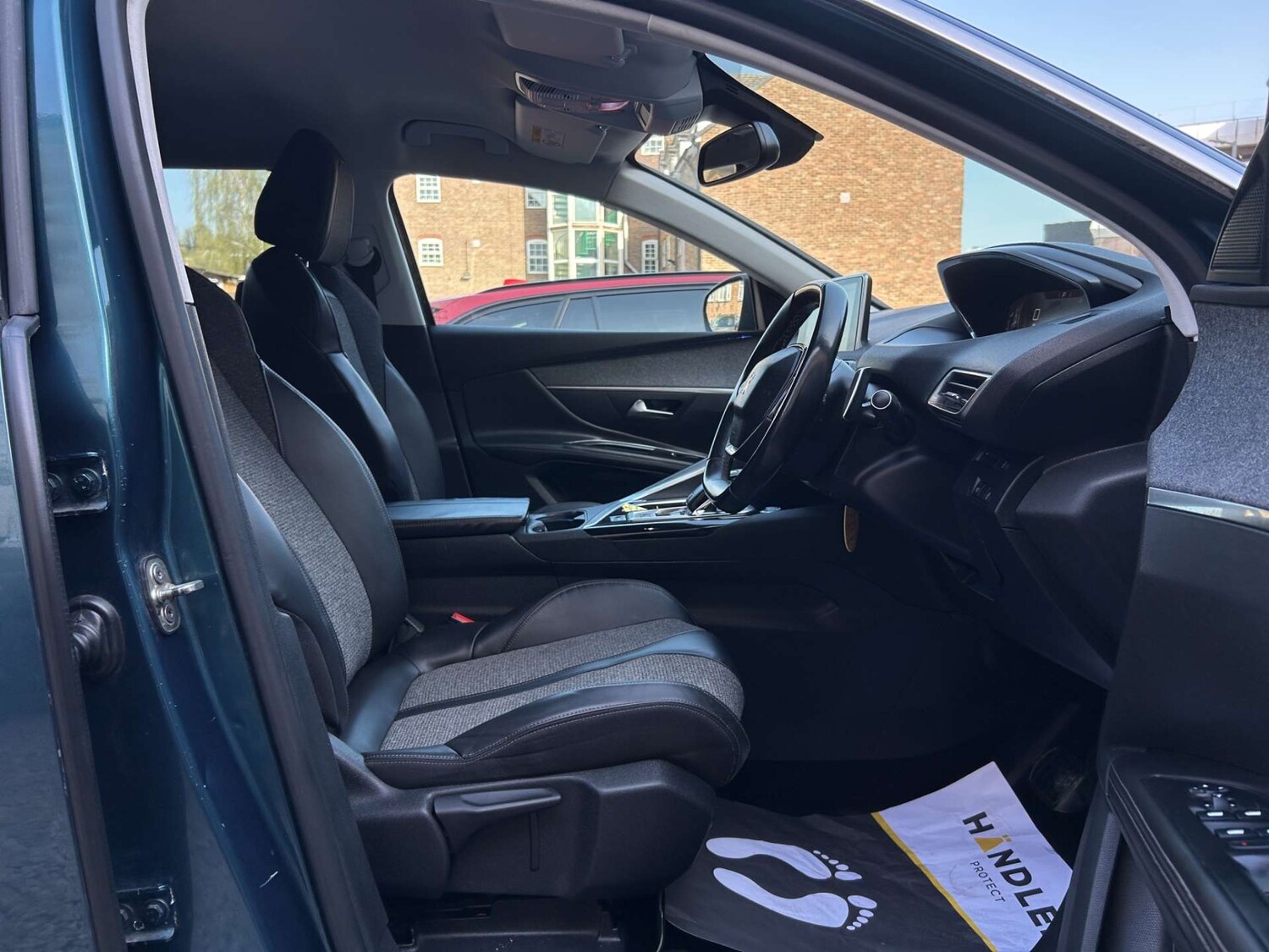 Used Peugeot 5008 2018 for sale - 78167931: Photo 12