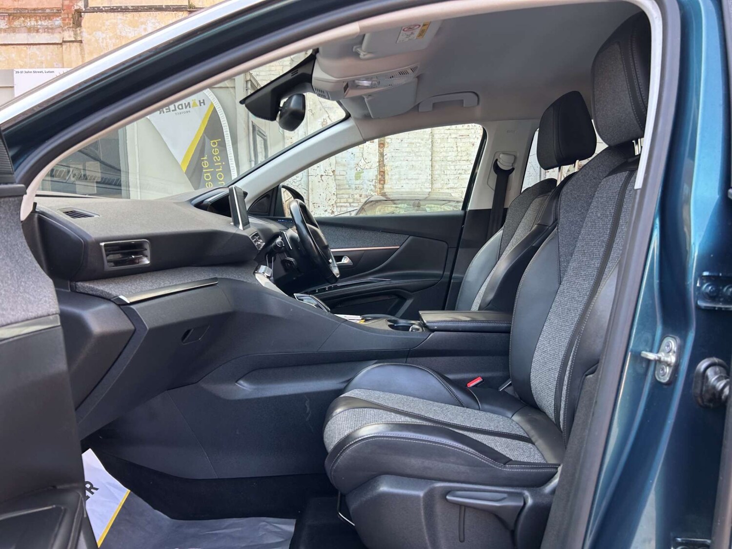 Used Peugeot 5008 2018 for sale - 78167931: Photo 18