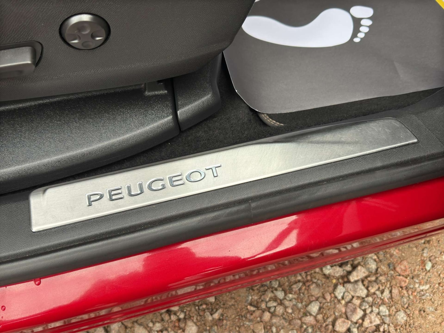 Used Peugeot 3008 2018 for sale - 76507219: Photo 47