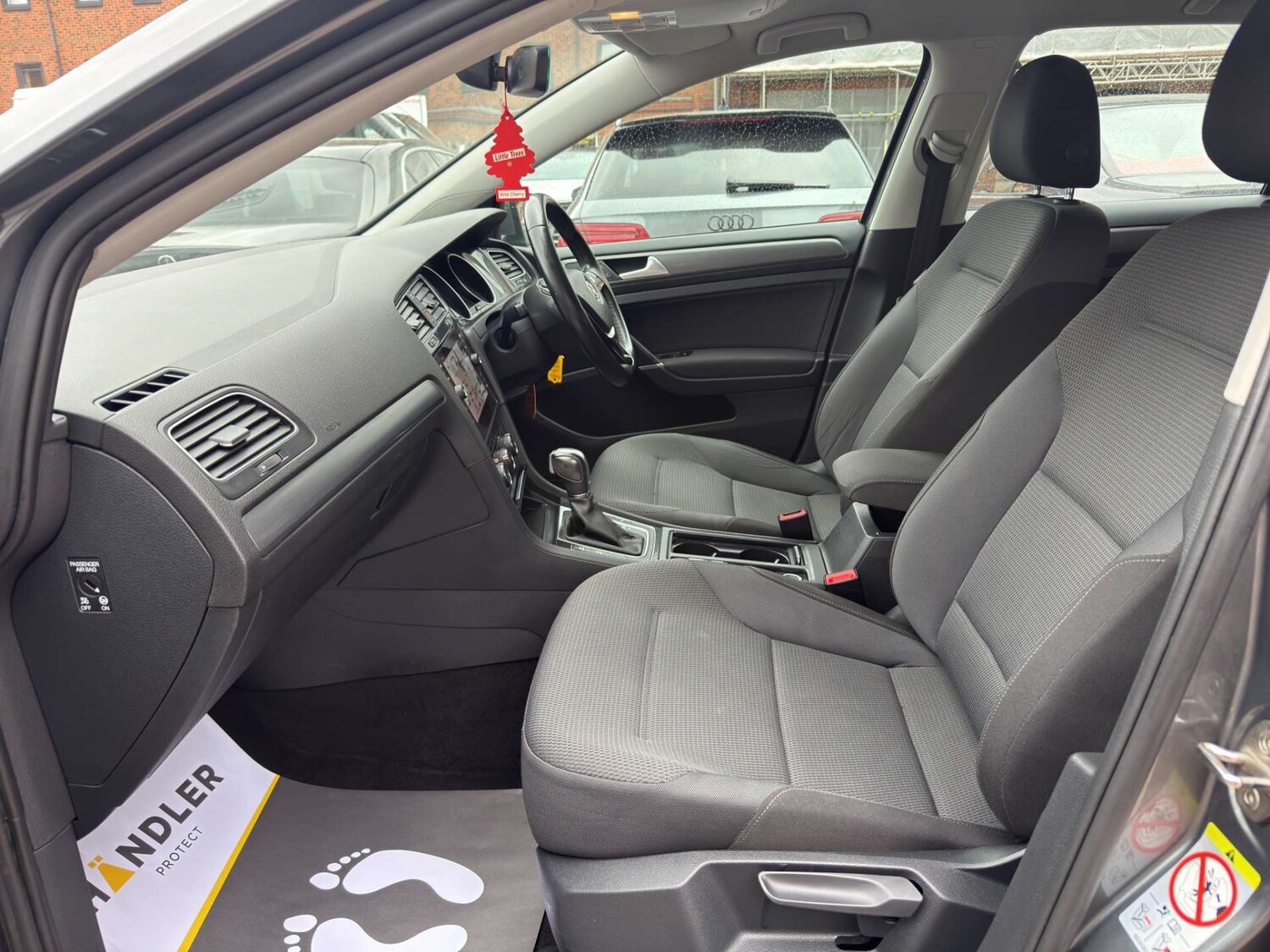 Used Volkswagen Golf 2018 for sale - 78011918: Photo 17