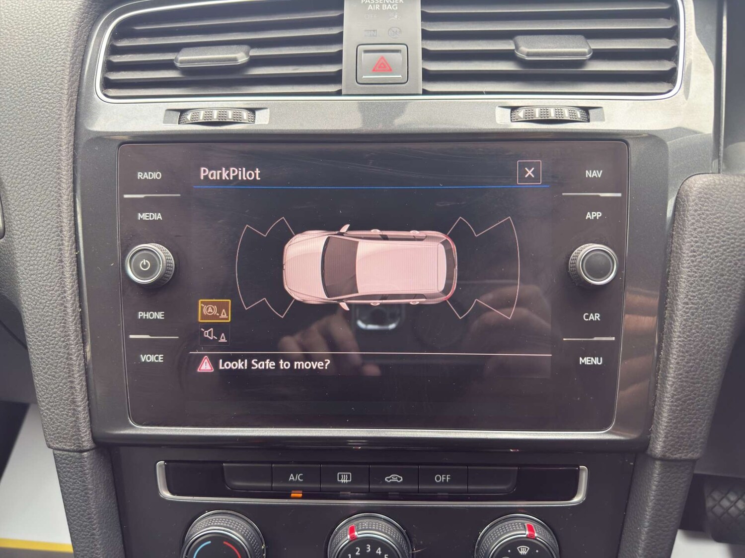 Used Volkswagen Golf 2018 for sale - 78011918: Photo 27