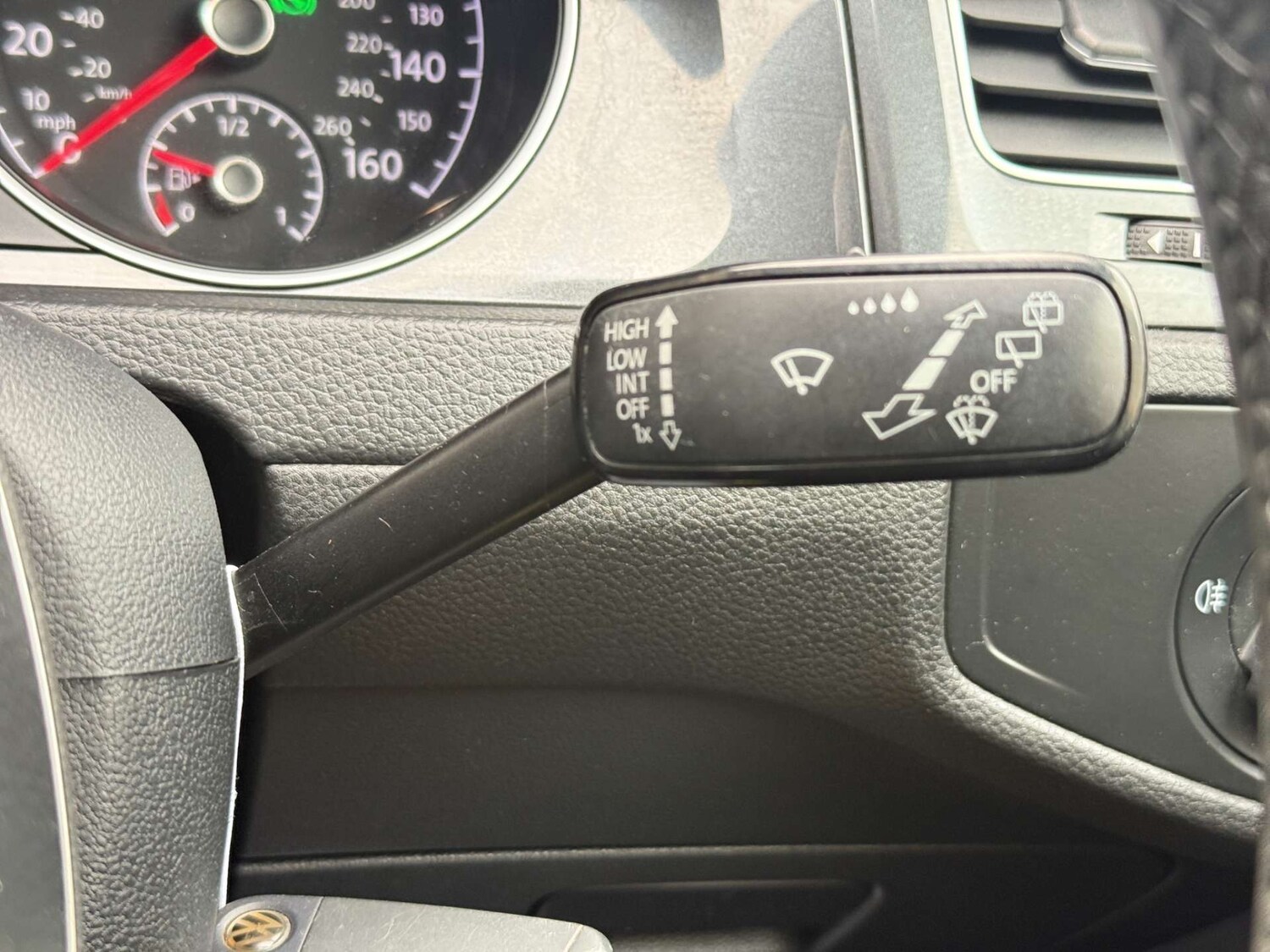 Used Volkswagen Golf 2018 for sale - 78011918: Photo 33