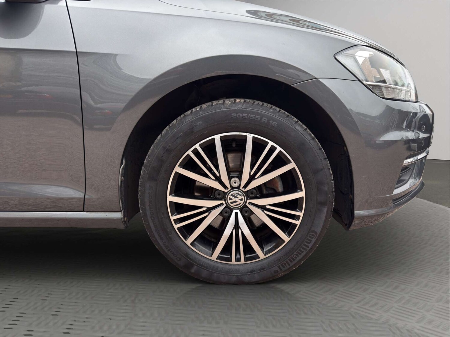 Used Volkswagen Golf 2018 for sale - 78011918: Photo 51