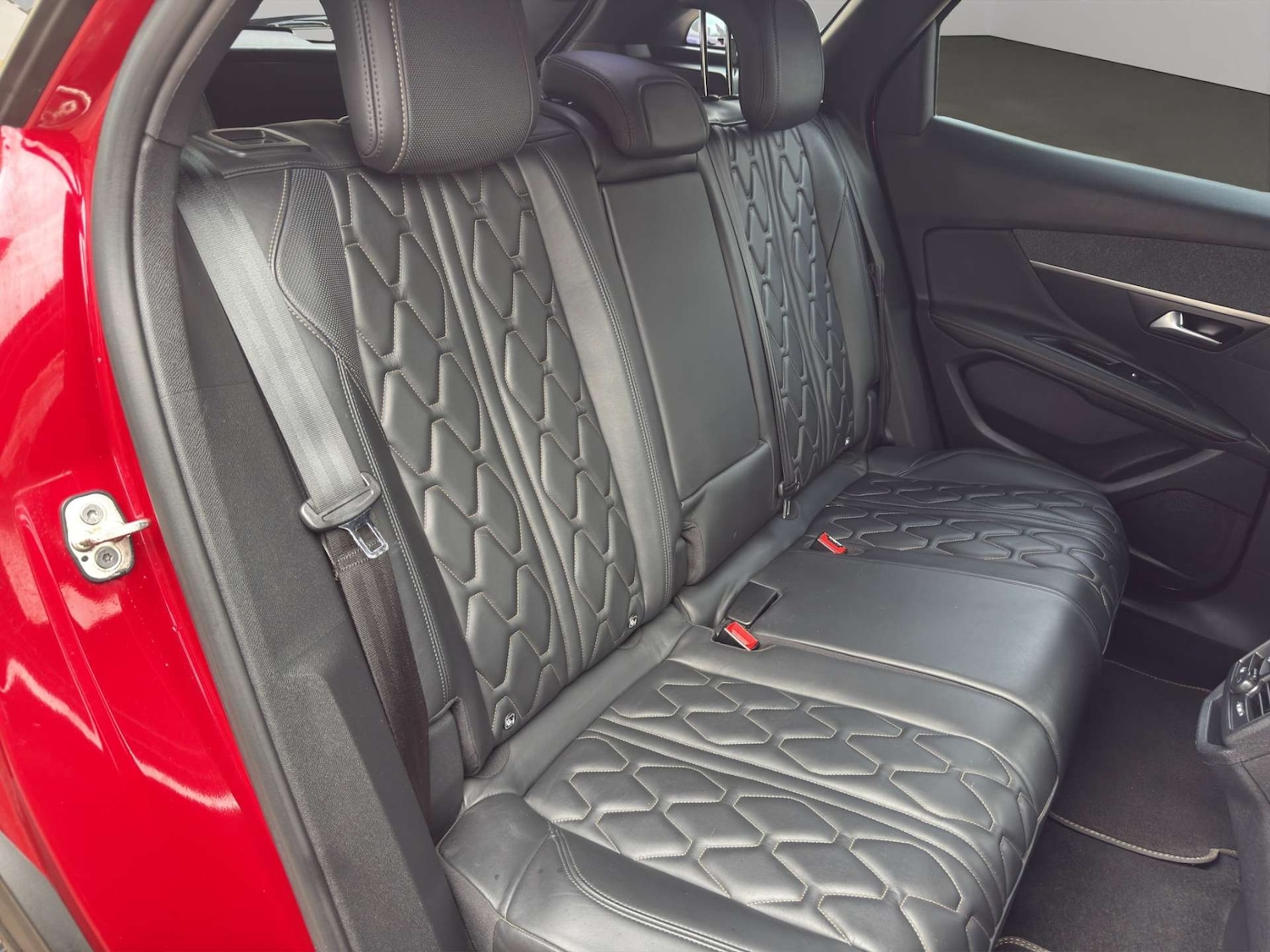 Used Peugeot 3008 2018 for sale - 76931766: Photo 17