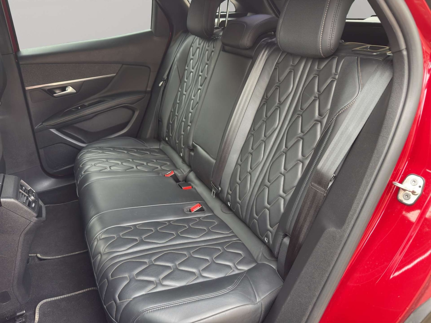 Used Peugeot 3008 2018 for sale - 76931766: Photo 22