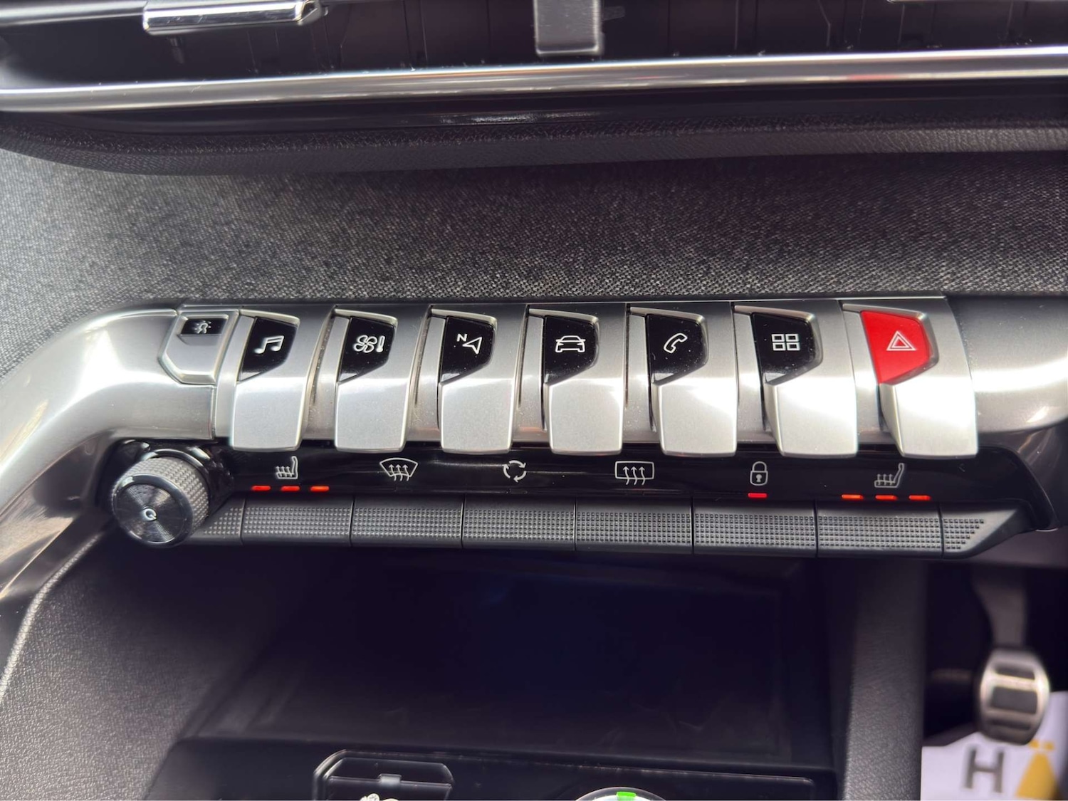 Used Peugeot 3008 2018 for sale - 76931766: Photo 35