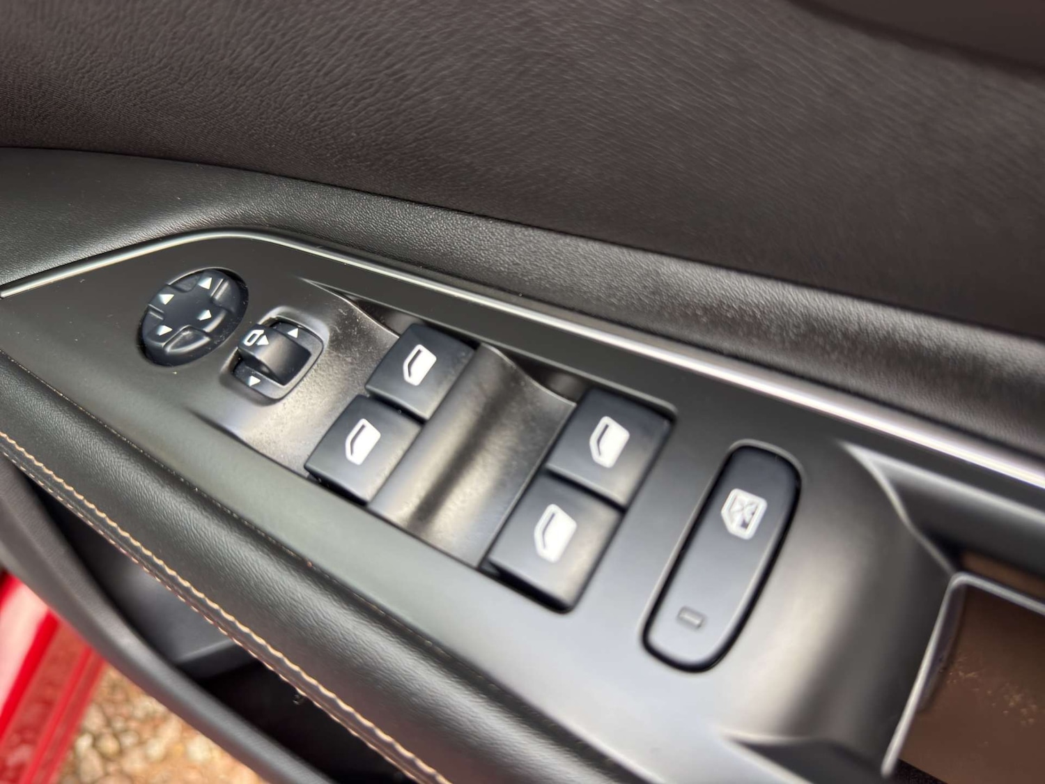 Used Peugeot 3008 2018 for sale - 76931766: Photo 43