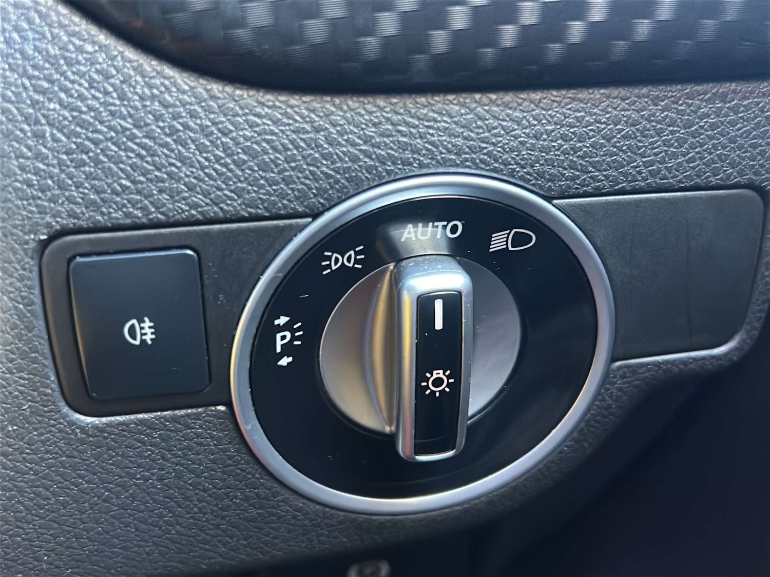 Used Mercedes-Benz A-Class 2015 for sale - 76437878: Photo 25