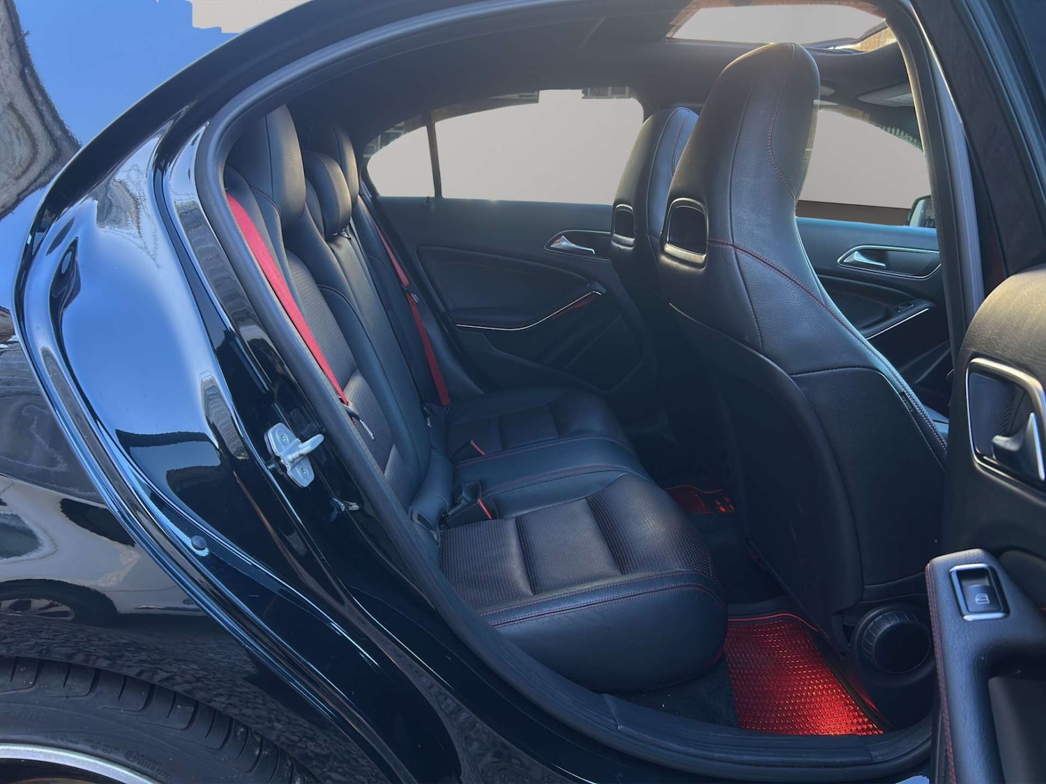 Used Mercedes-Benz A-Class 2015 for sale - 76437878: Photo 26