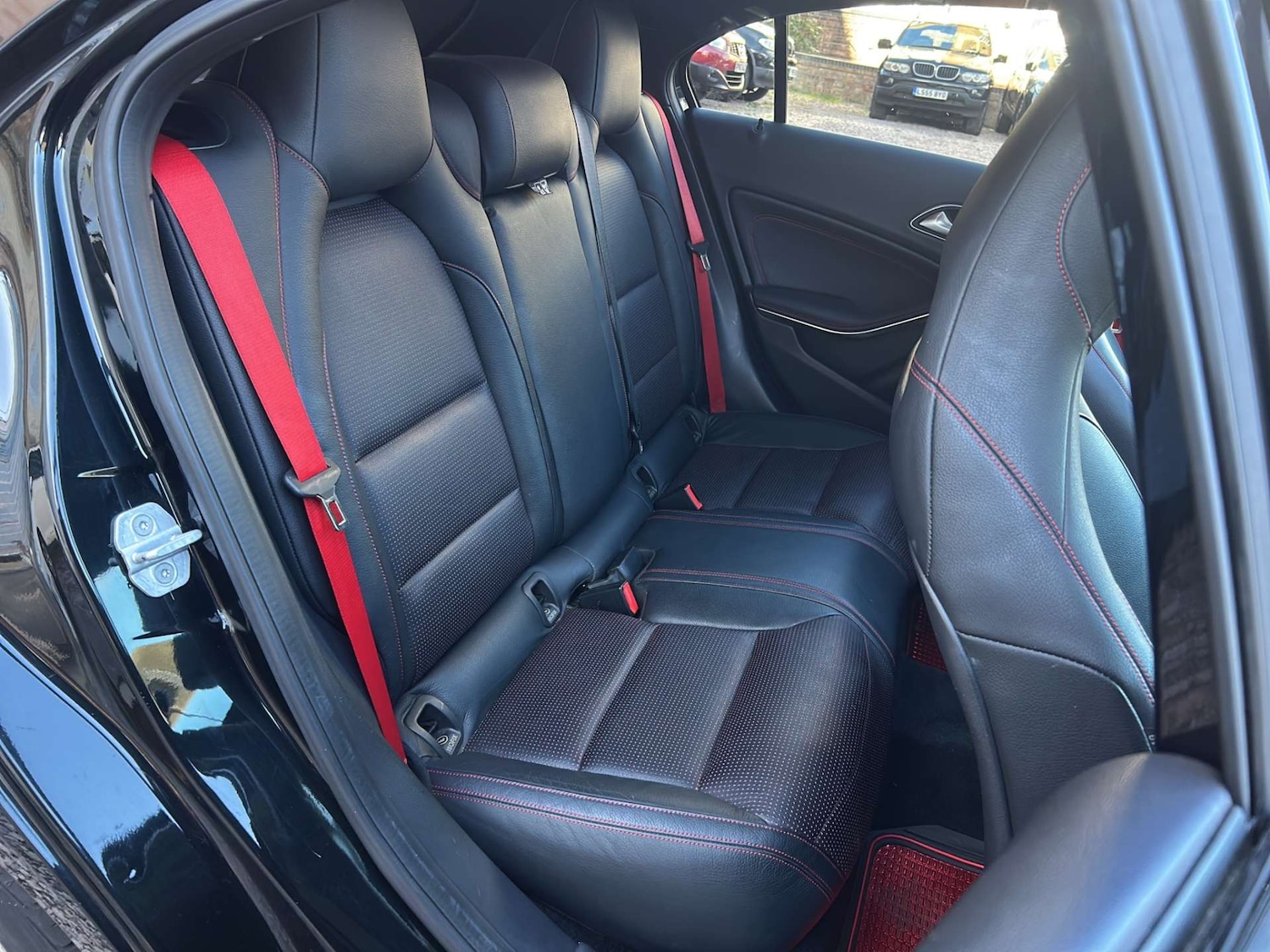 Used Mercedes-Benz A-Class 2015 for sale - 76437878: Photo 38