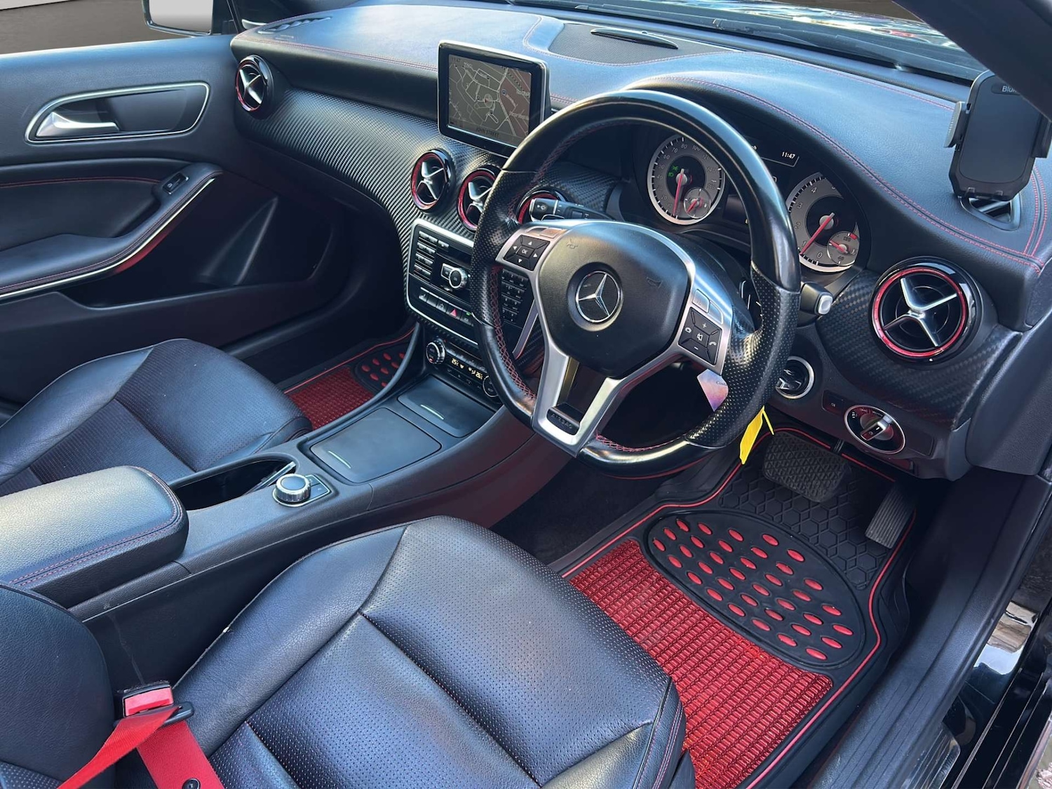 Used Mercedes-Benz A-Class 2015 for sale - 76437878: Photo 42