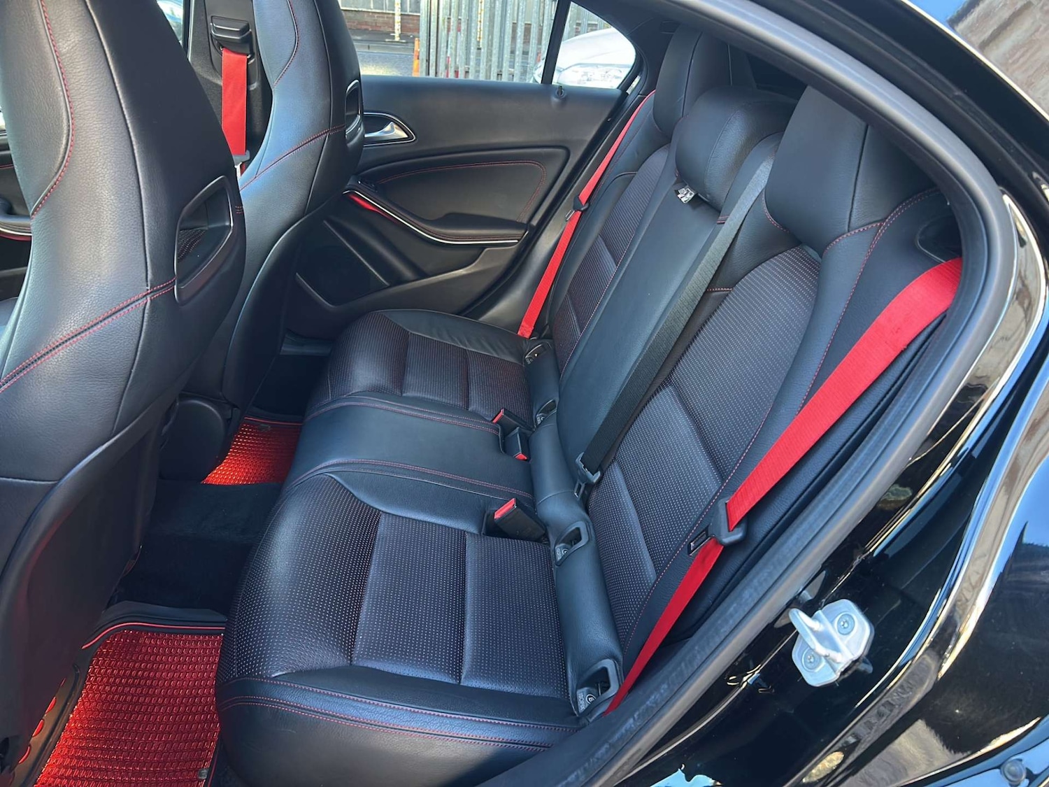 Used Mercedes-Benz A-Class 2015 for sale - 76437878: Photo 44