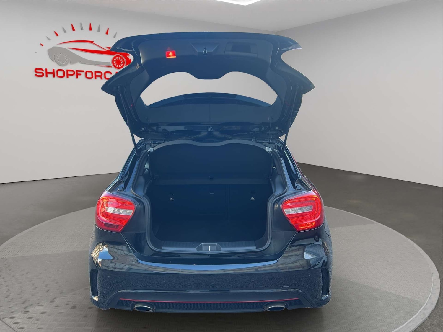 Used Mercedes-Benz A-Class 2015 for sale - 76437878: Photo 7