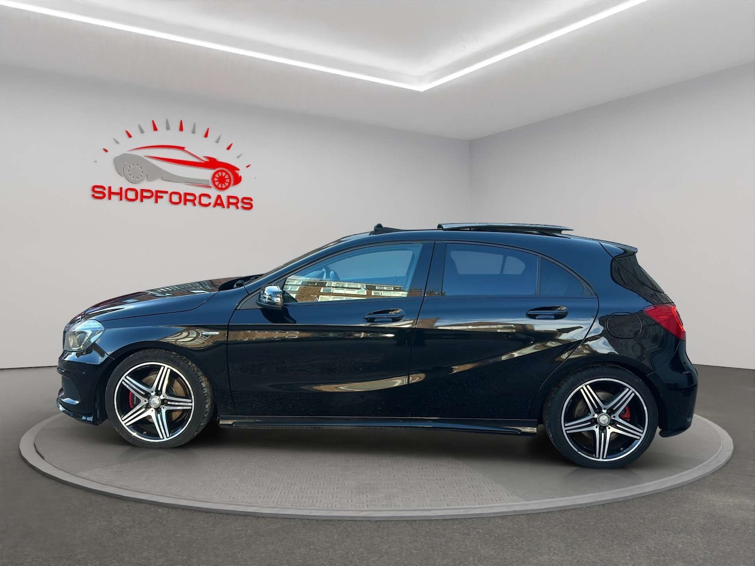 Used Mercedes-Benz A-Class 2015 for sale - 76437878: Photo 9