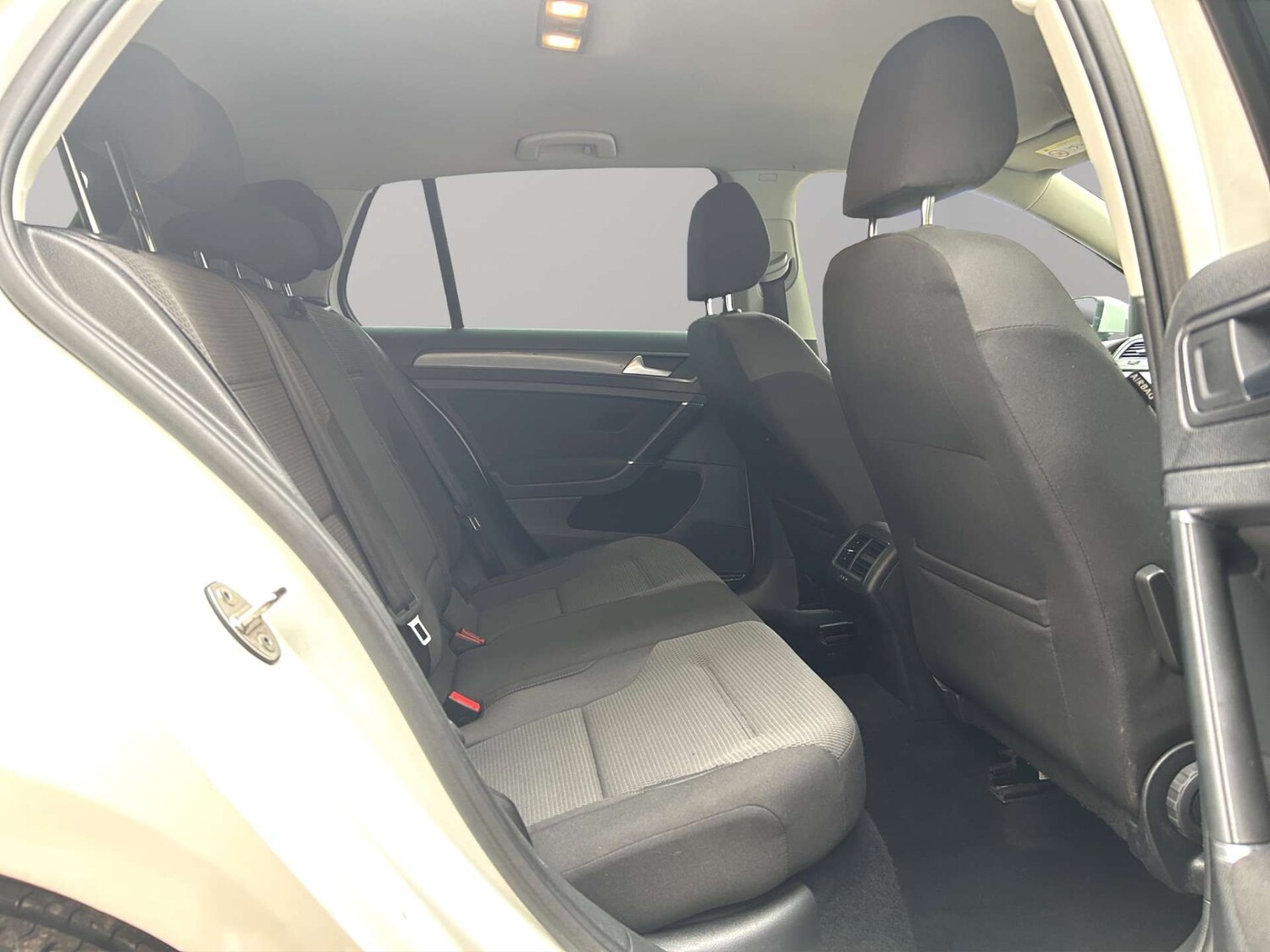 Used Volkswagen Golf 2017 for sale - 78106679: Photo 14