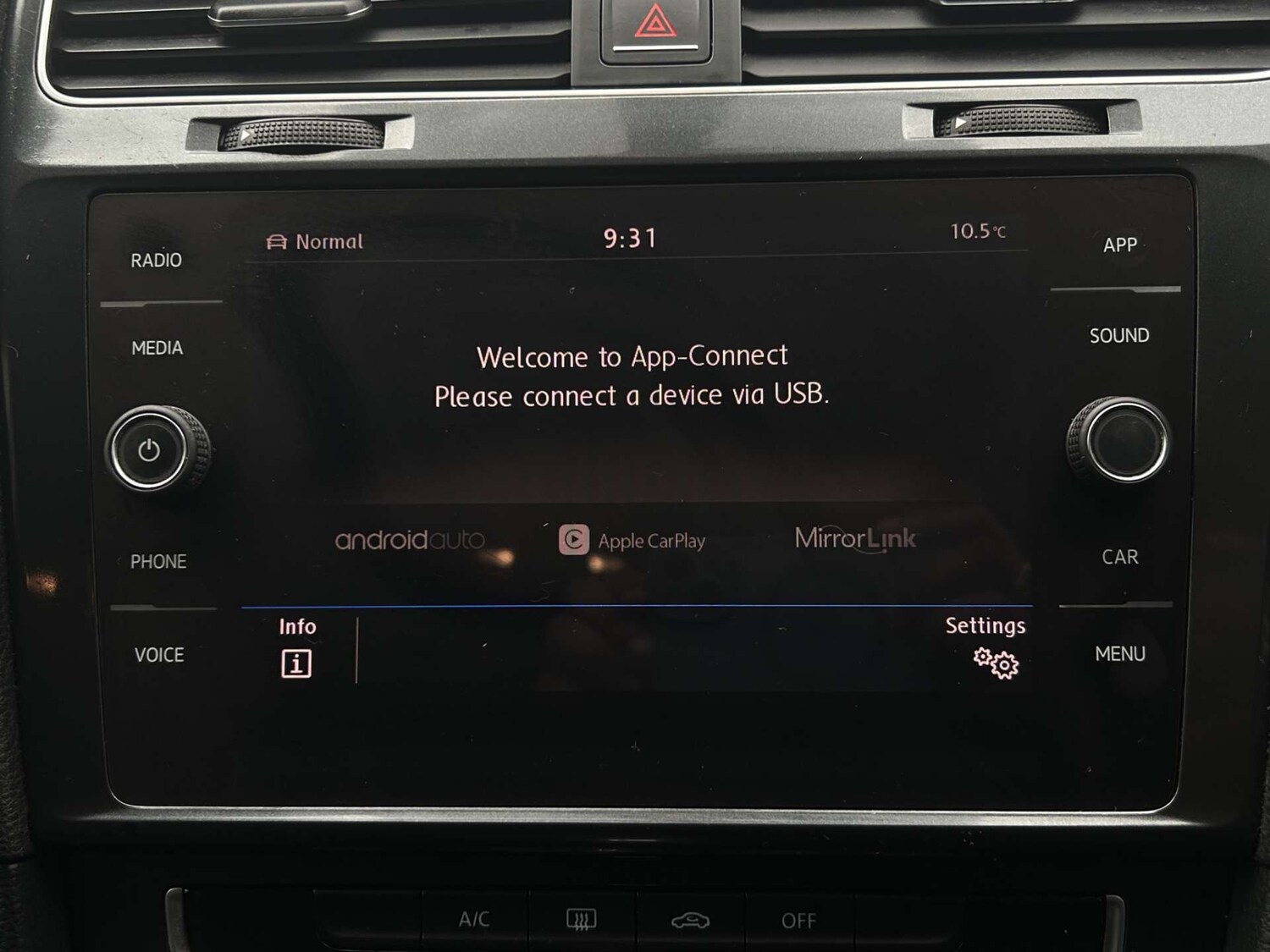 Used Volkswagen Golf 2017 for sale - 78106679: Photo 26