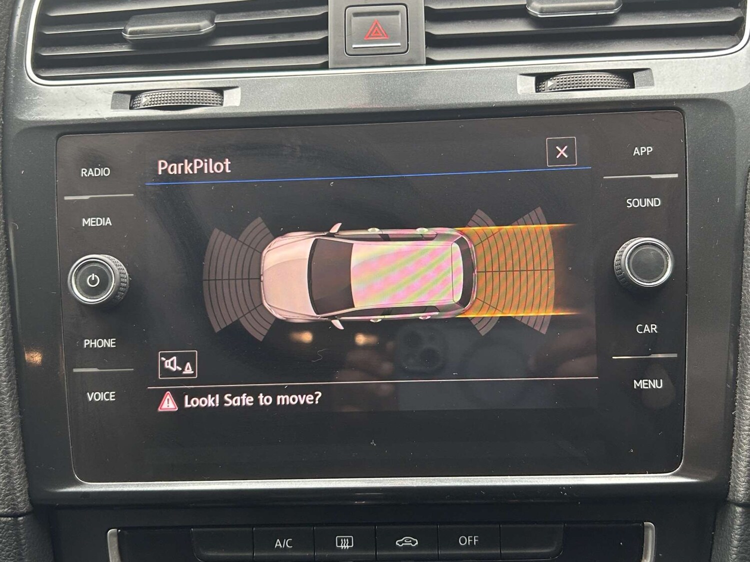 Used Volkswagen Golf 2017 for sale - 78106679: Photo 27