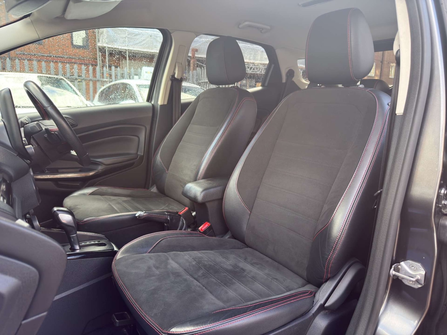 Used Ford Ecosport 2018 for sale - 77590643: Photo 18