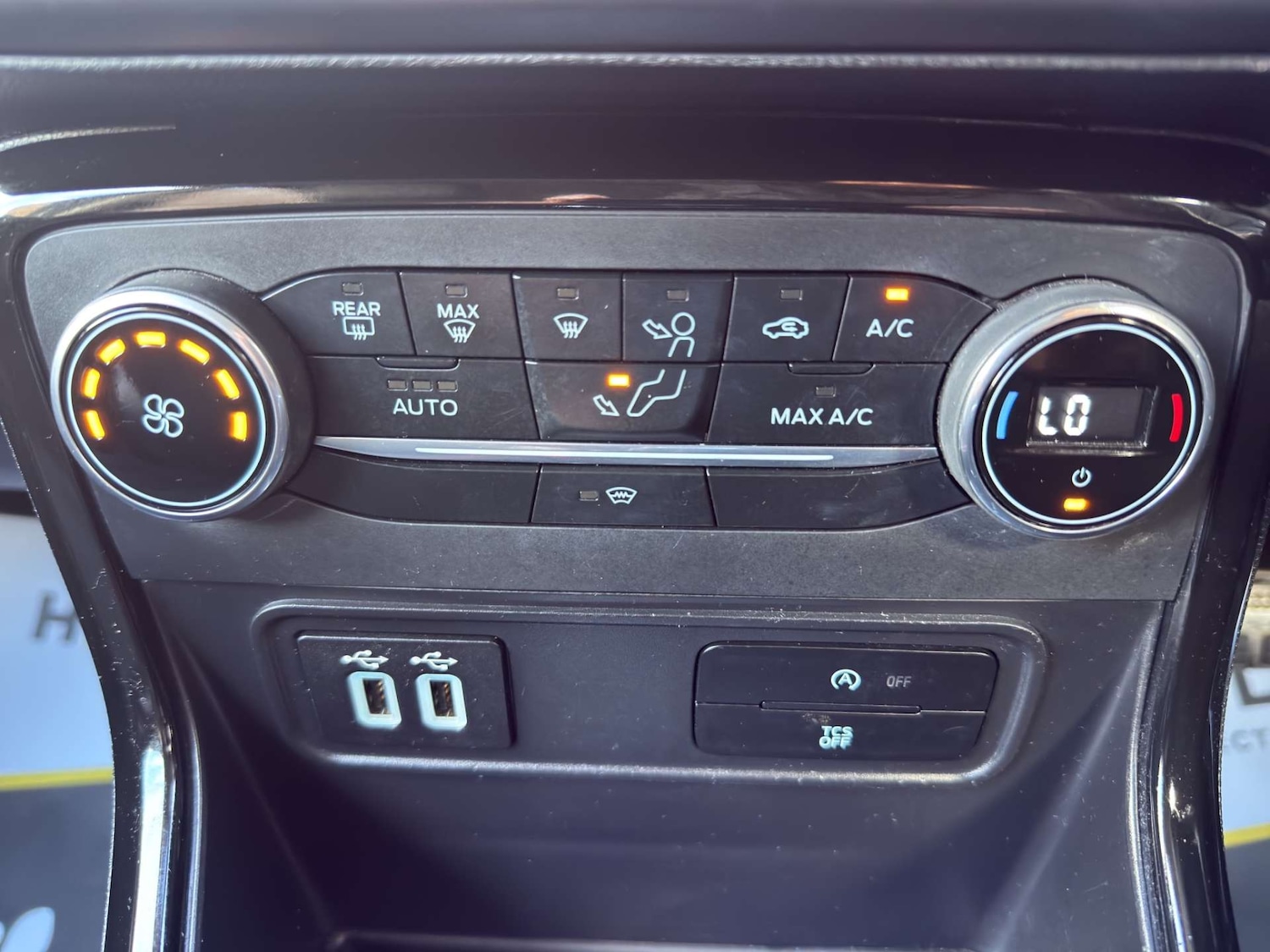 Used Ford Ecosport 2018 for sale - 77590643: Photo 27