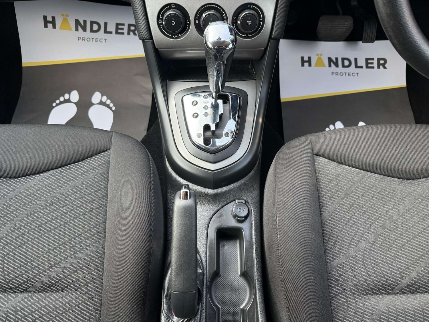 Used Peugeot 308 2010 for sale - 76565669: Photo 28