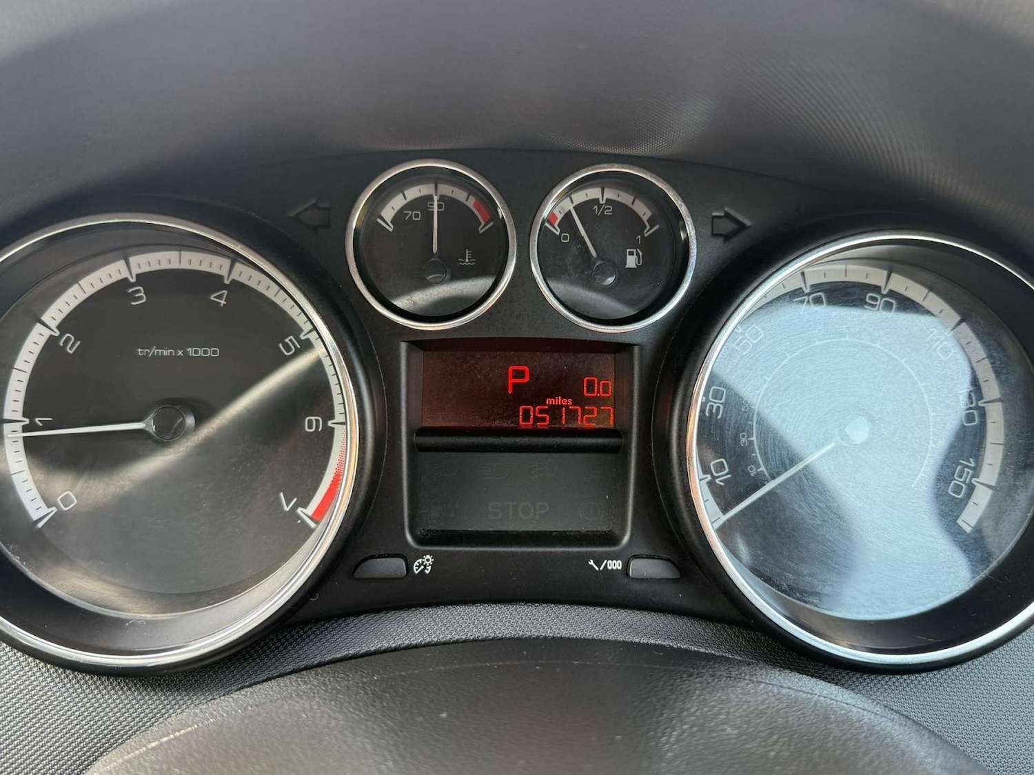 Used Peugeot 308 2010 for sale - 76565669: Photo 29