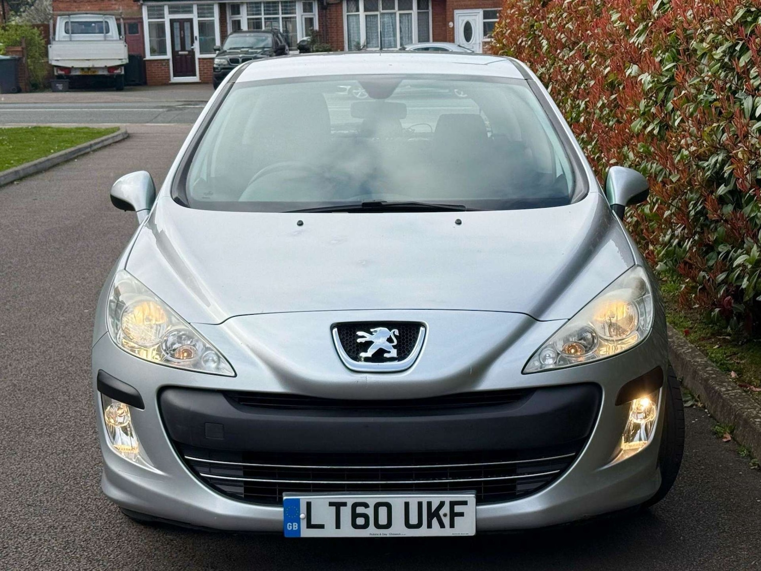 Used Peugeot 308 2010 for sale - 76565669: Photo 9