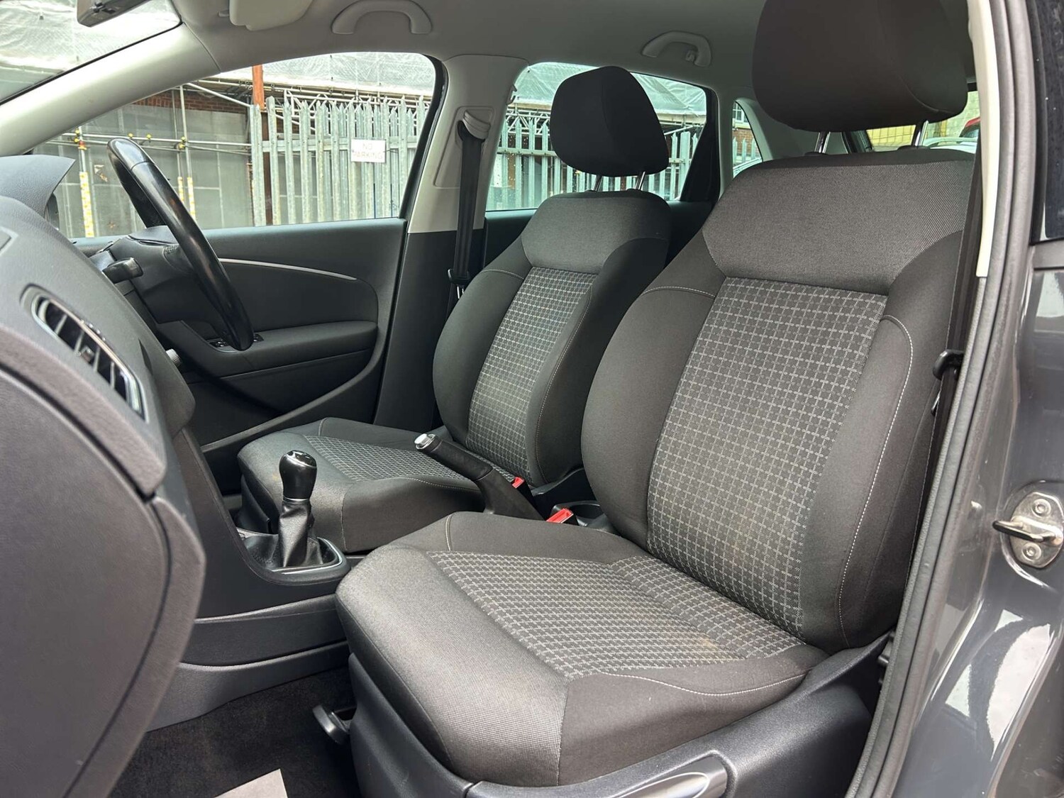 Used Volkswagen Polo 2016 for sale - 77368194: Photo 18