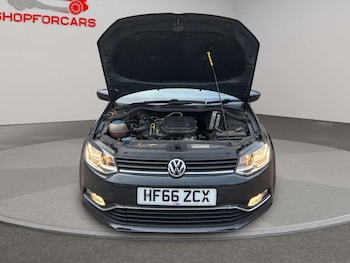 Used Volkswagen Polo 2016 for sale - 77368194: Photo