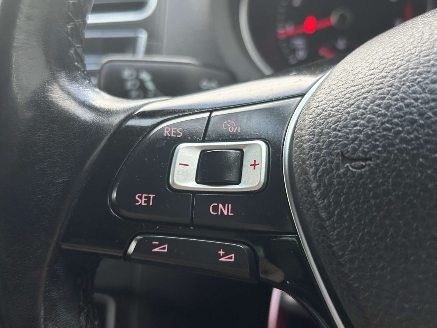 Used Volkswagen Polo 2016 for sale - 77368194: Photo 32