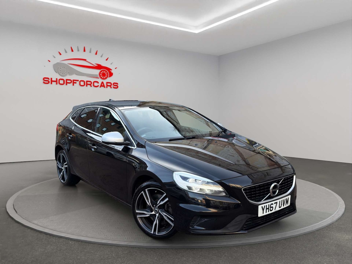 Used Volvo V40 2017 for sale - 76949884: Photo 1