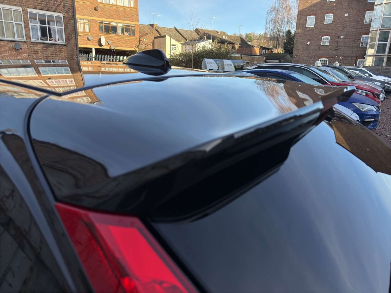 Used Volvo V40 2017 for sale - 76949884: Photo 47