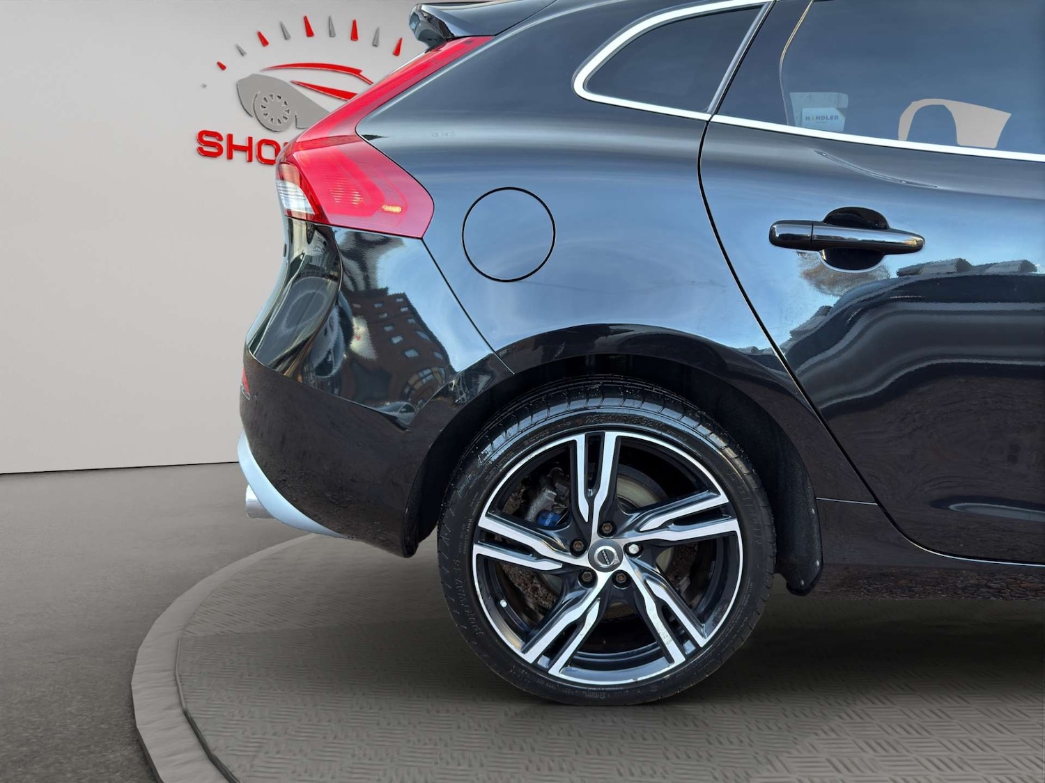 Used Volvo V40 2017 for sale - 76949884: Photo 52