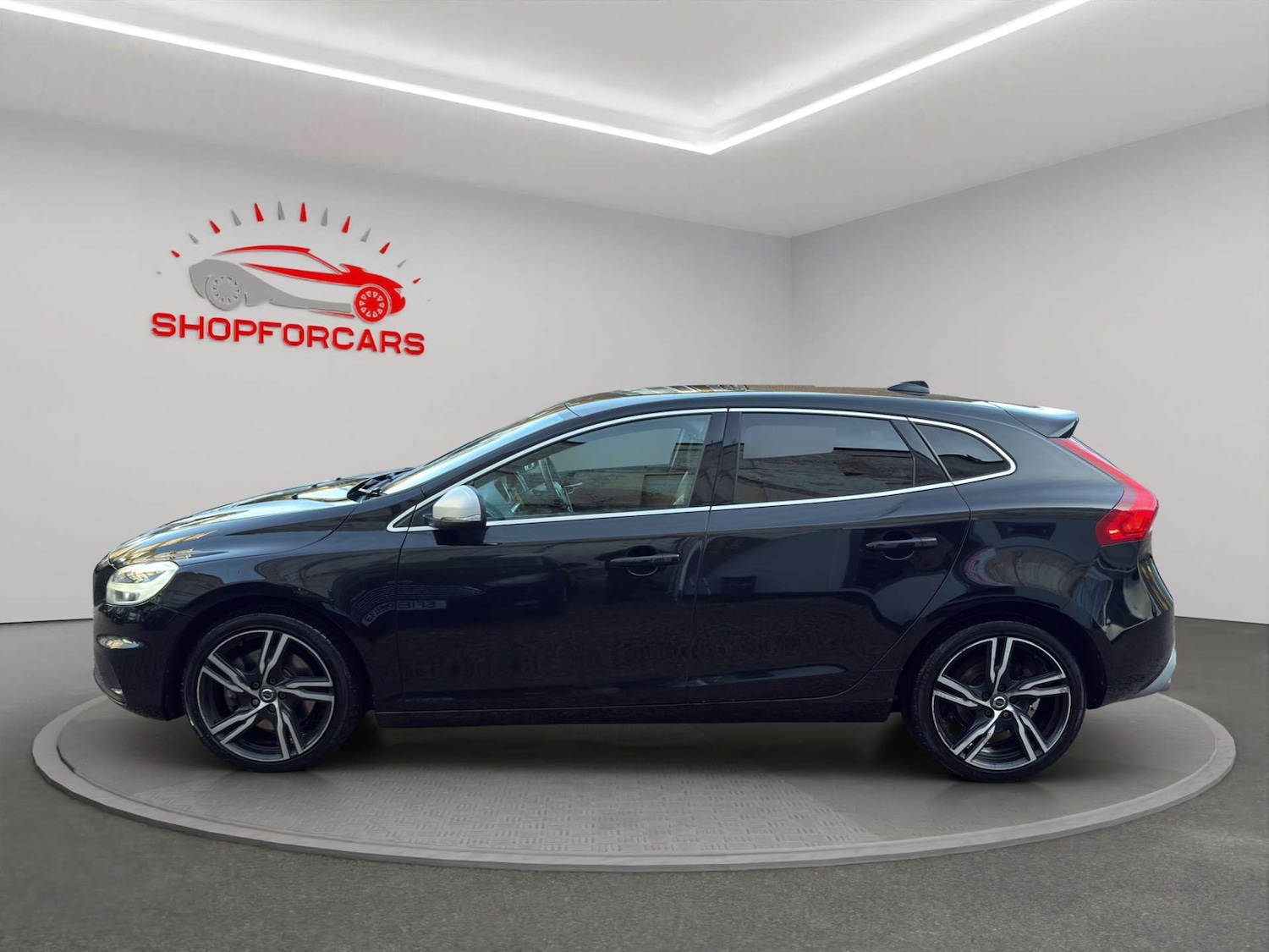 Used Volvo V40 2017 for sale - 76949884: Photo 9