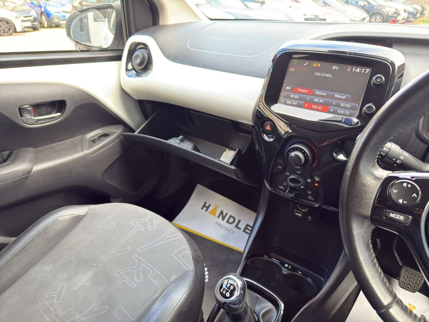 Used Toyota AYGO 2016 for sale - 76393359: Photo 35