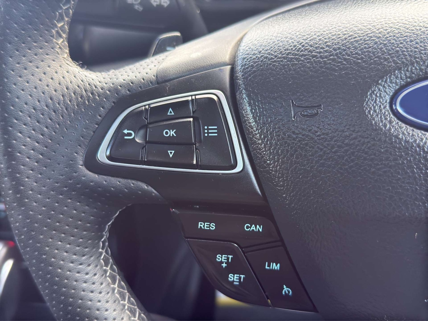 Used Ford Ecosport 2019 for sale - 76830887: Photo 32