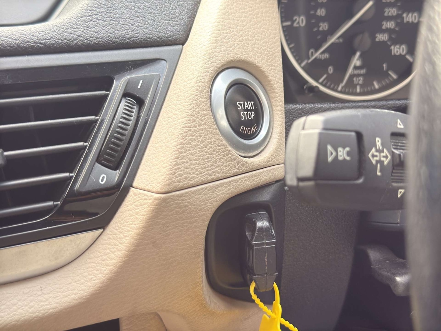 Used BMW X1 2015 for sale - 76829856: Photo 42