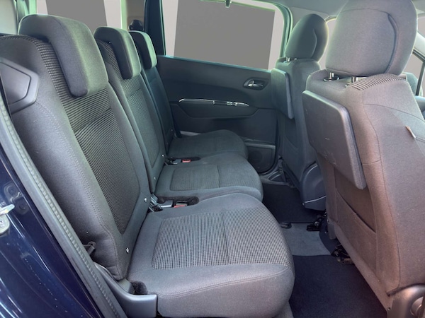 Used Peugeot 5008 2016 for sale - 76143231: Photo 17