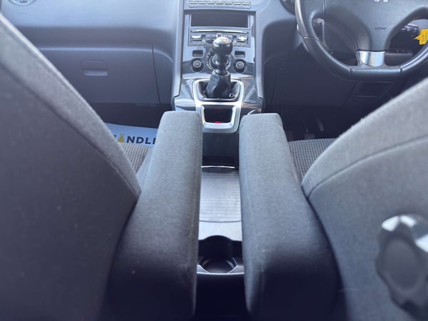 Used Peugeot 5008 2016 for sale - 76143231: Photo 20