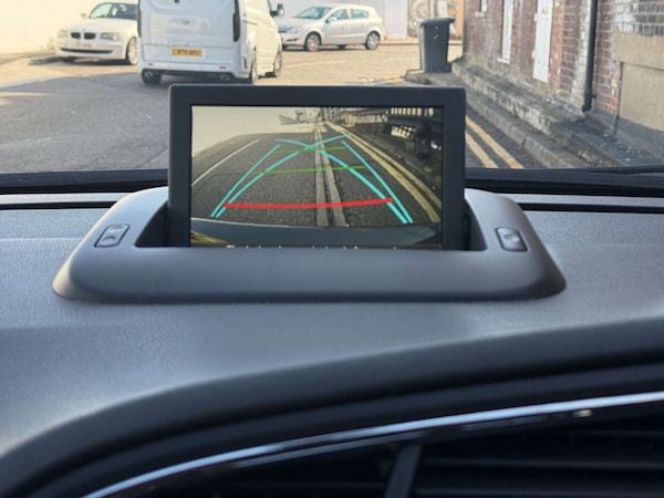 Used Peugeot 5008 2016 for sale - 76143231: Photo 30