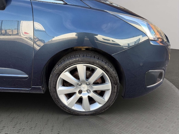 Used Peugeot 5008 2016 for sale - 76143231: Photo 46