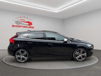 Used Volvo V40 2015 for sale - 78749793: Photo
