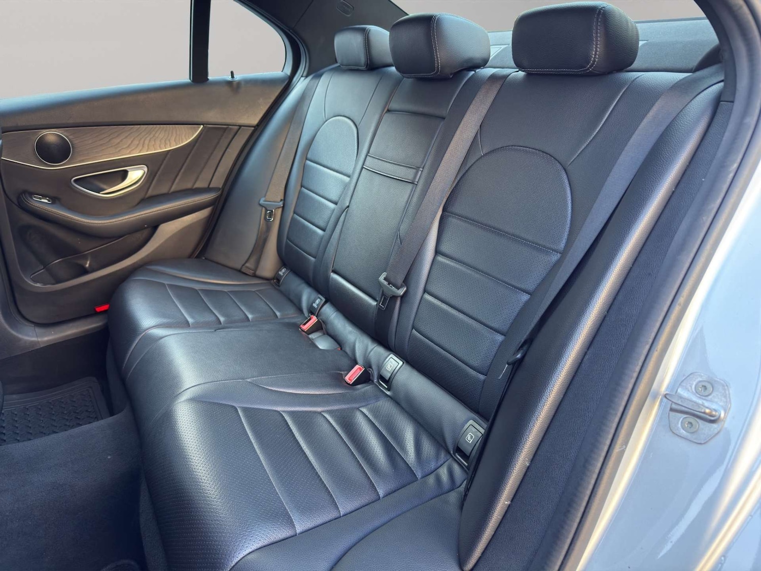 Used Mercedes-Benz C Class 2017 for sale - 76863473: Photo 18