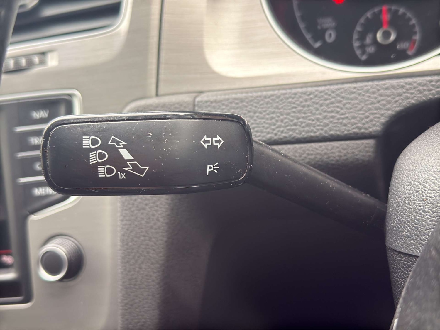 Used Volkswagen Golf 2016 for sale - 76896357: Photo 32