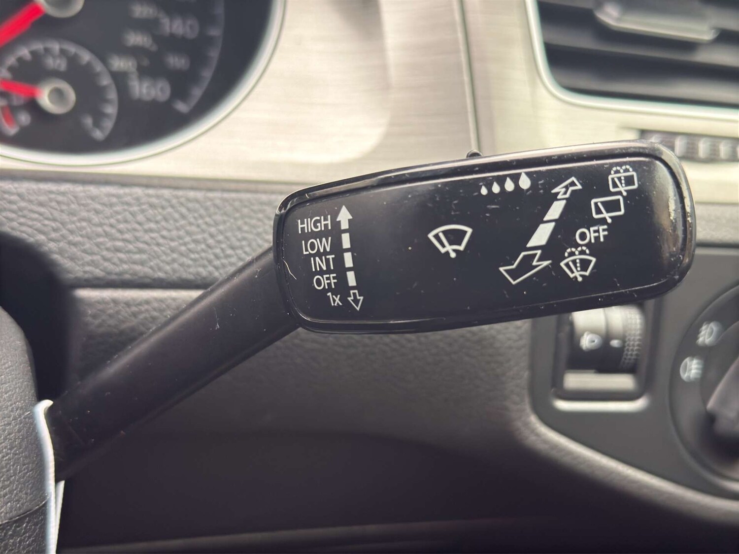 Used Volkswagen Golf 2016 for sale - 76896357: Photo 34