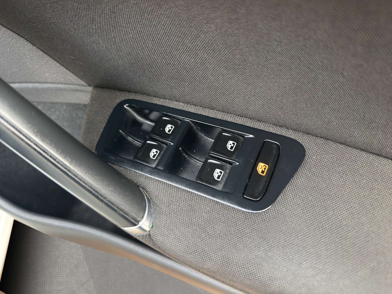 Used Volkswagen Golf 2016 for sale - 76896357: Photo 42