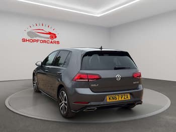 Used Volkswagen Golf 2017 for sale - 79739041: Photo