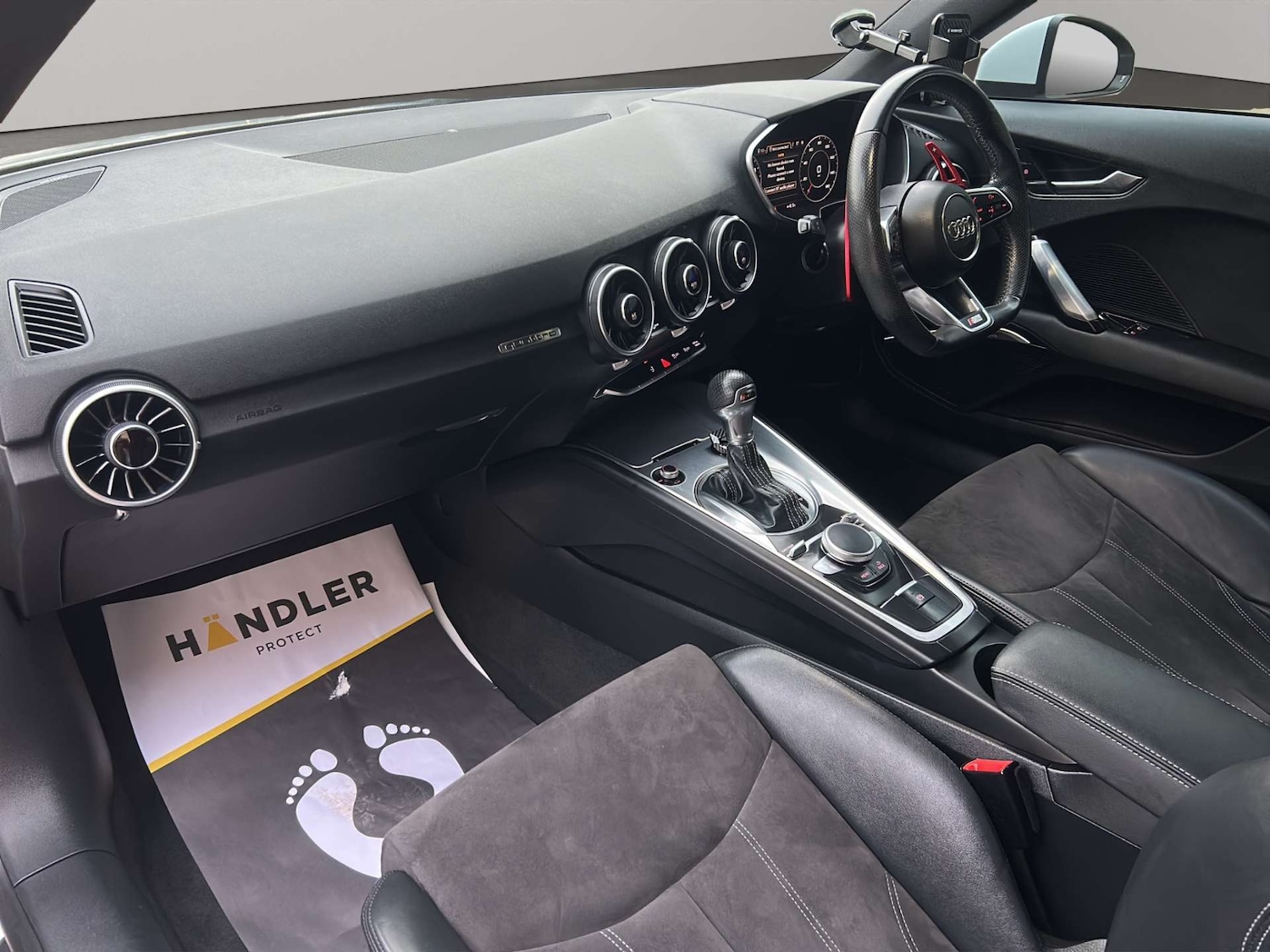 Used Audi TT 2015 for sale - 76642932: Photo 16