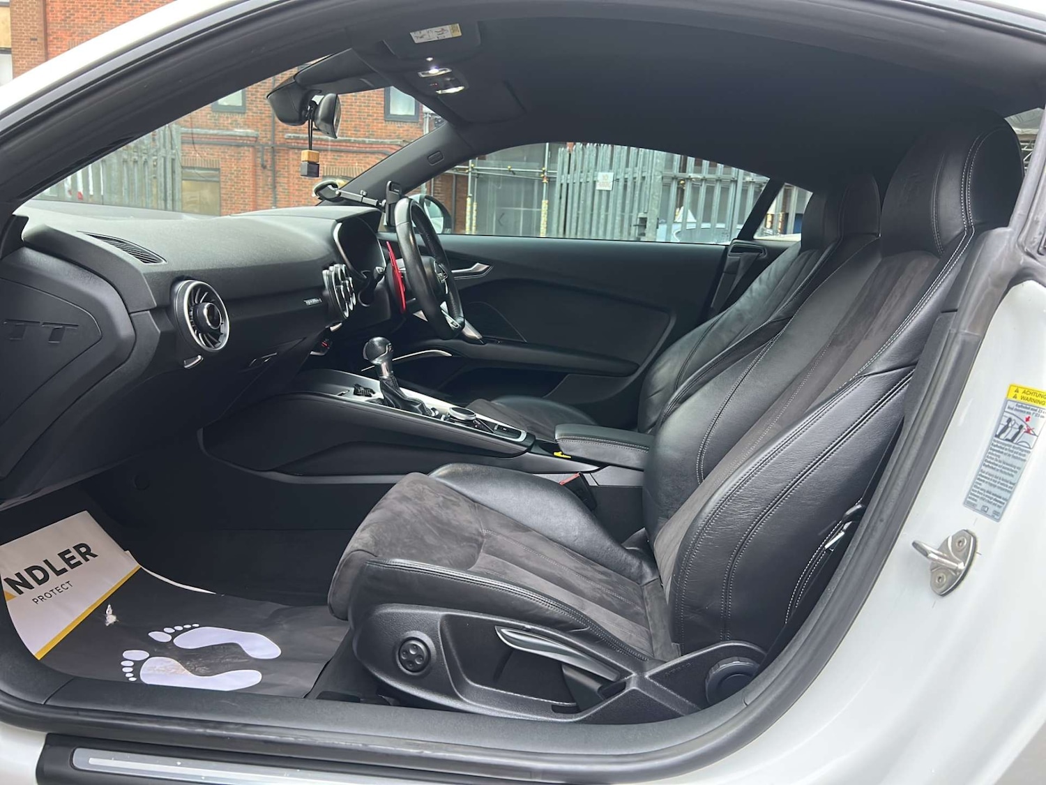 Used Audi TT 2015 for sale - 76642932: Photo 17