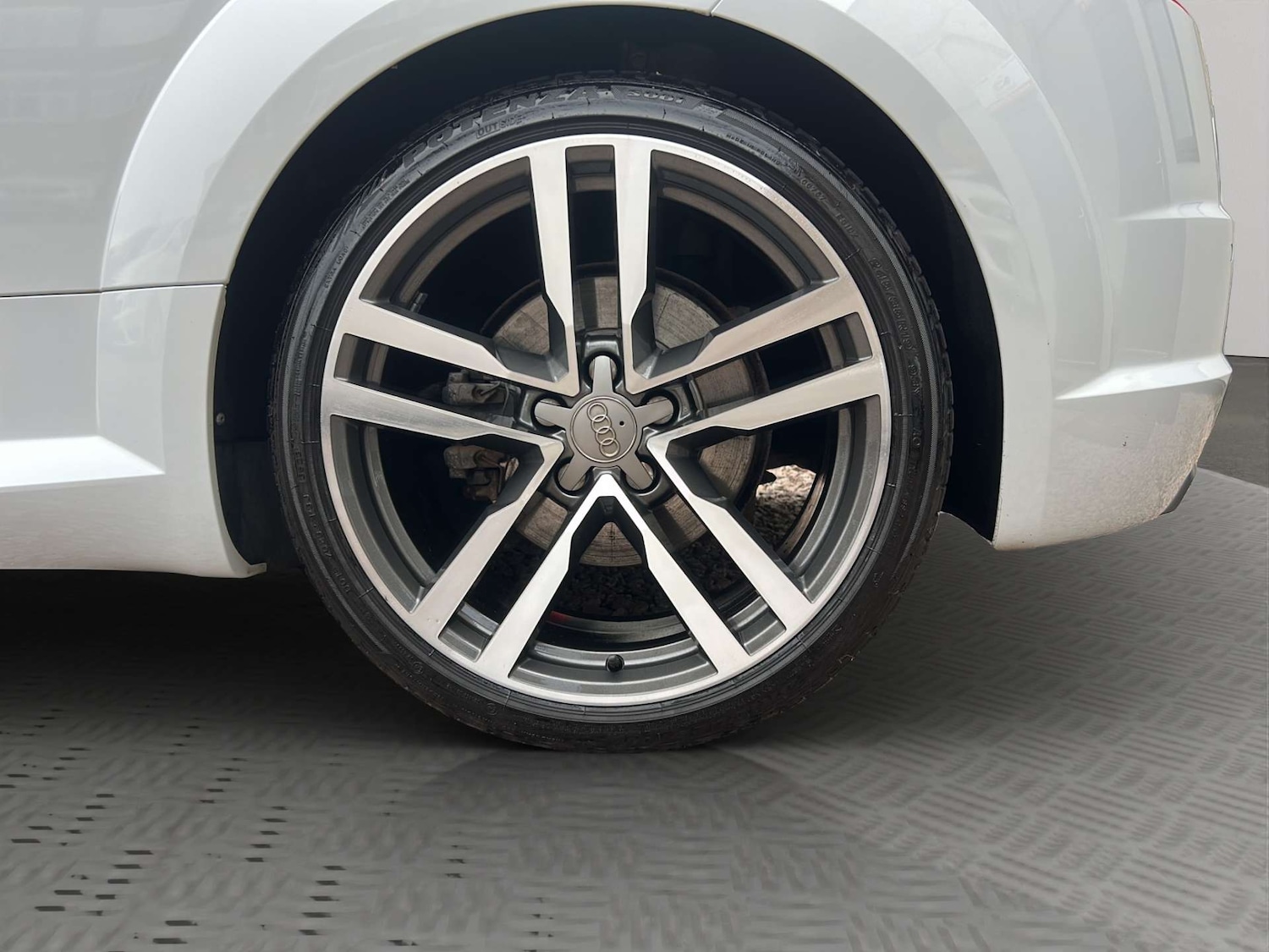 Used Audi TT 2015 for sale - 76642932: Photo 56