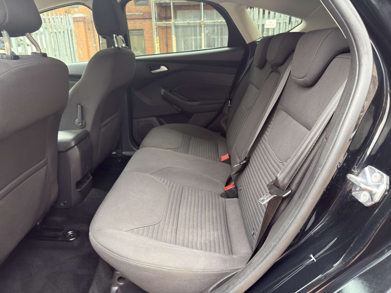 Used Ford Focus 2015 for sale - 76313289: Photo 21